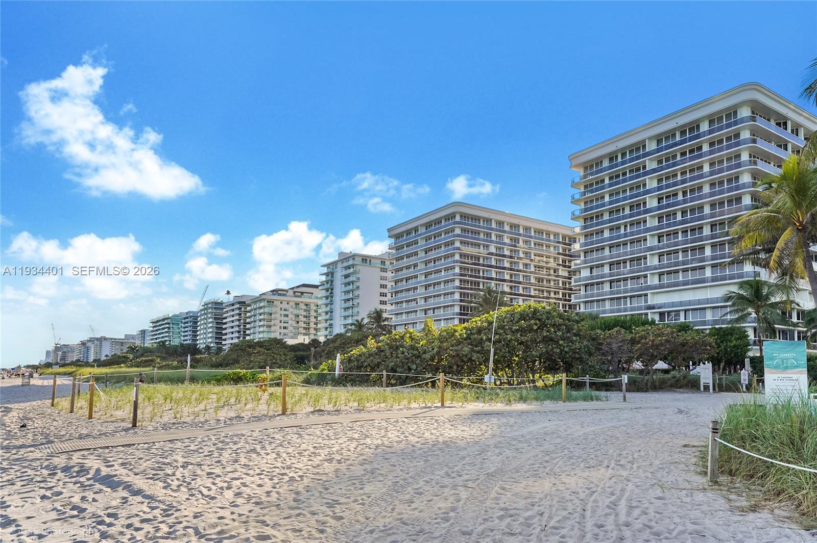 SOLIMAR CONDO - Residential