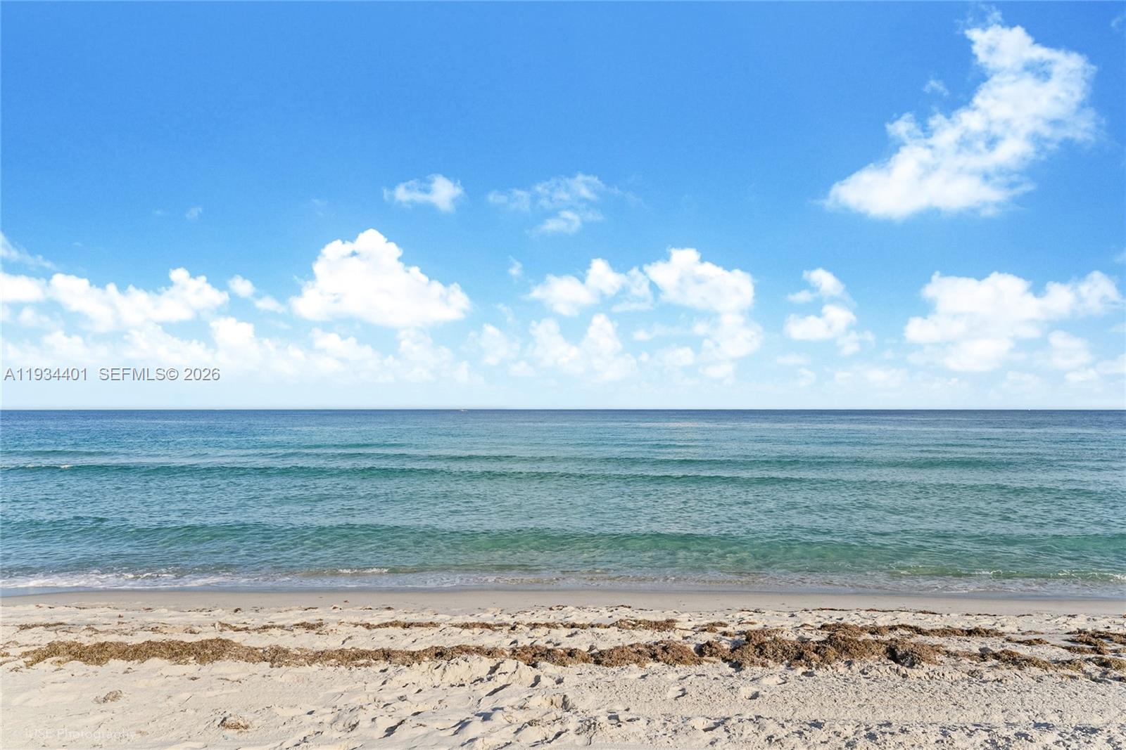SOLIMAR CONDO - Residential