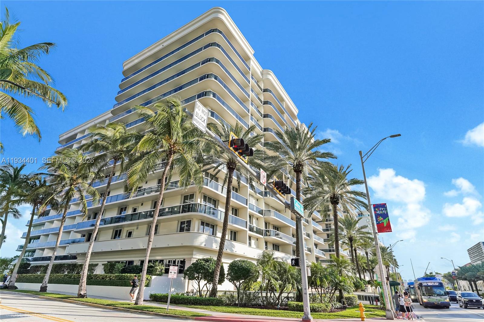 SOLIMAR CONDO - Residential