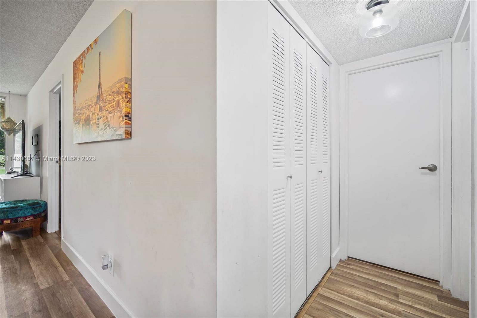 SANDS POINT CONDOMINIUM I - Residential