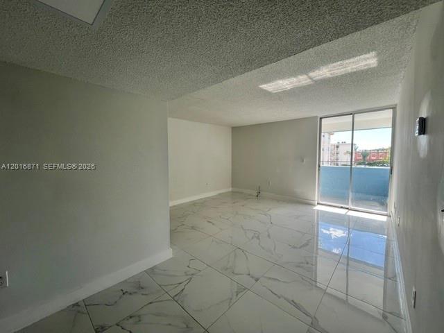 5050 CONDO - Residential