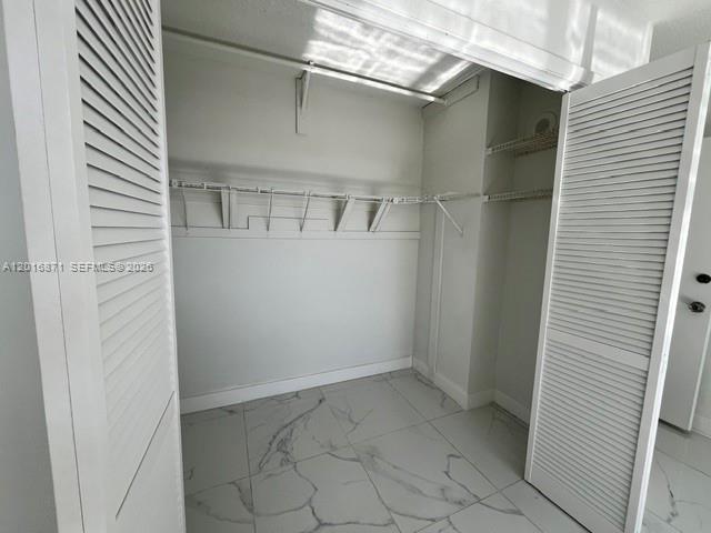 5050 CONDO - Residential