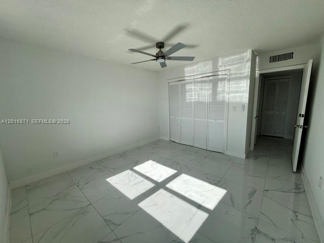 5050 CONDO - Residential