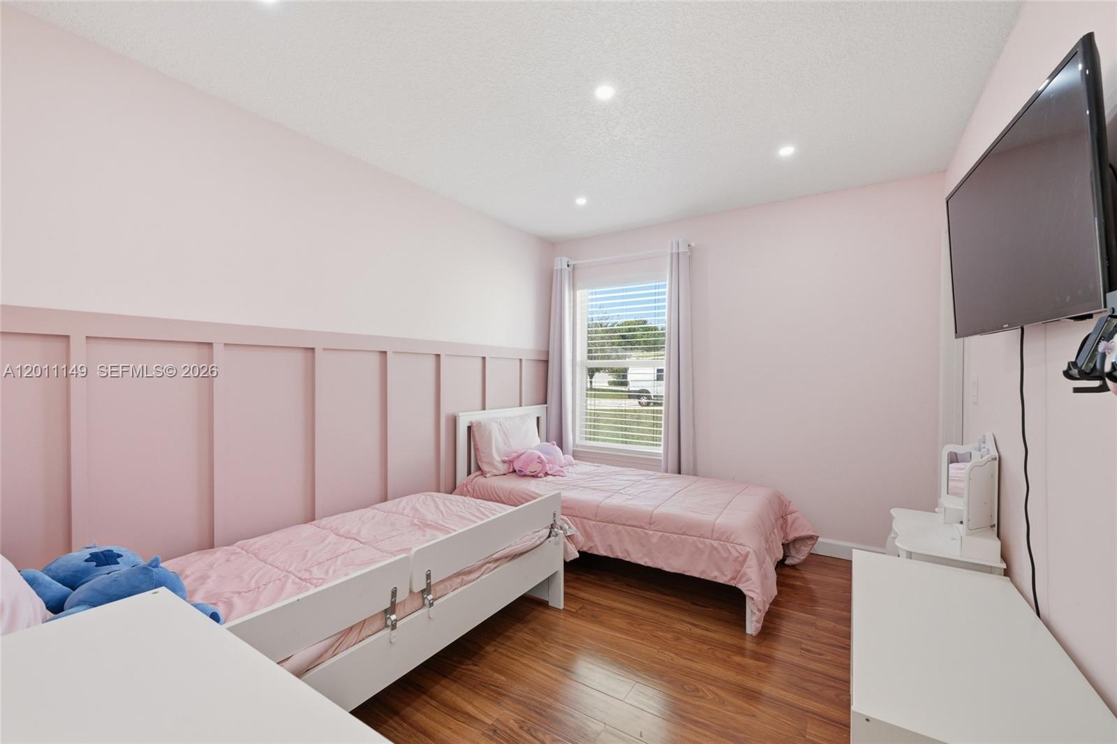 Derris Creek - Residential