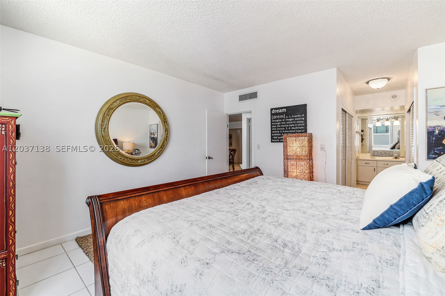THE CARRIAGE CLUB SOUTH - Residential