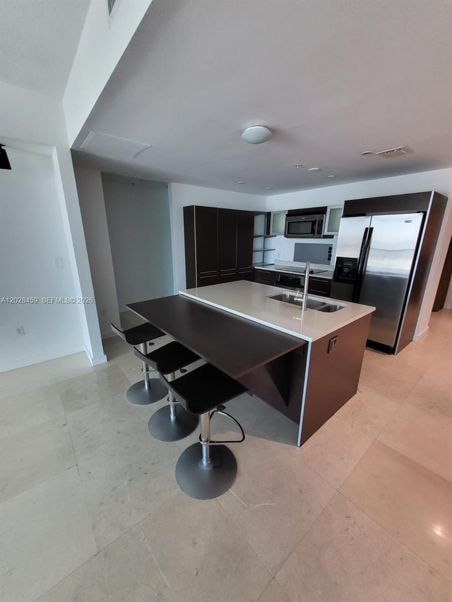 QUANTUM ON THE BAY CONDO - Residential
