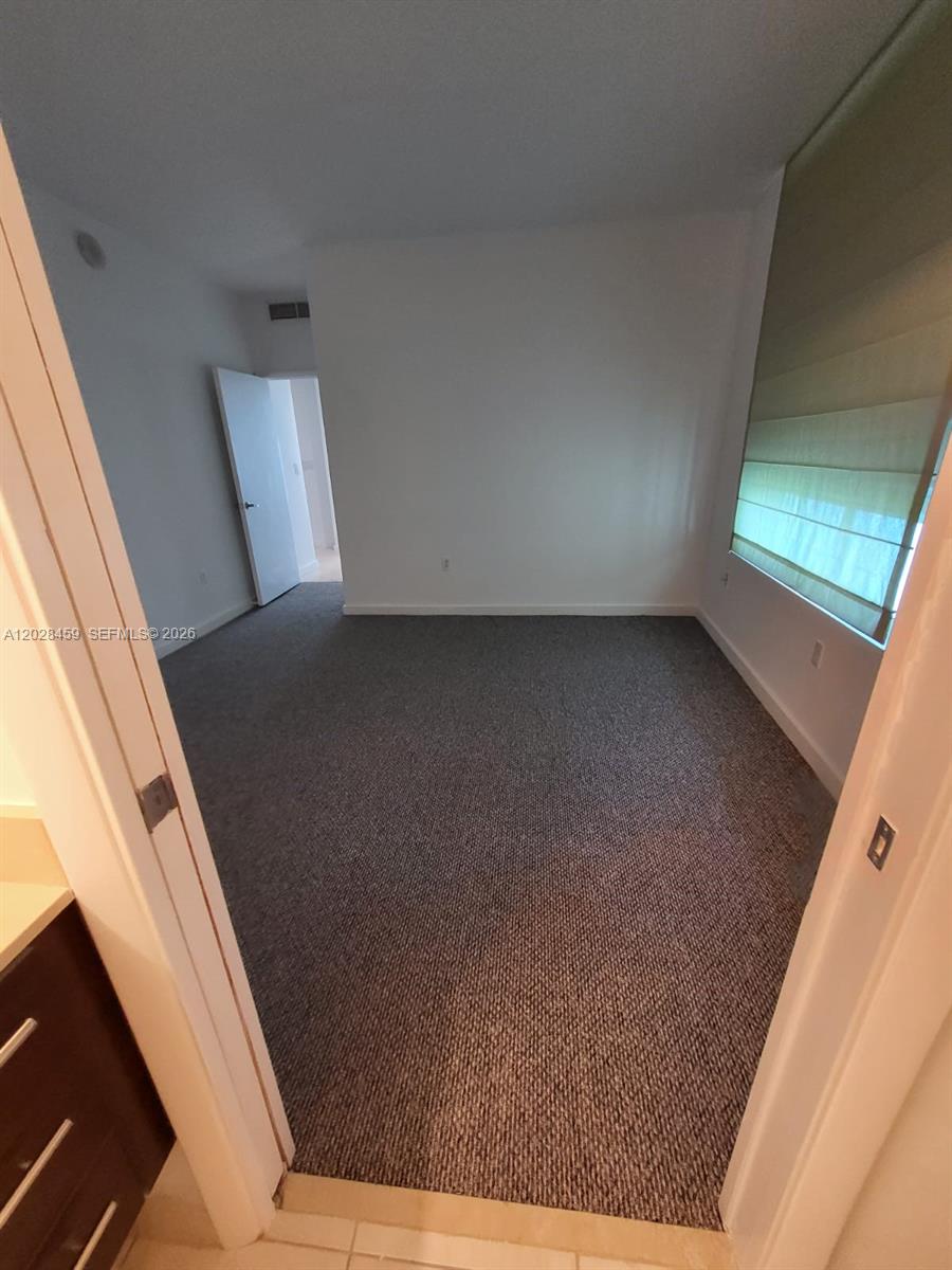 QUANTUM ON THE BAY CONDO - Residential