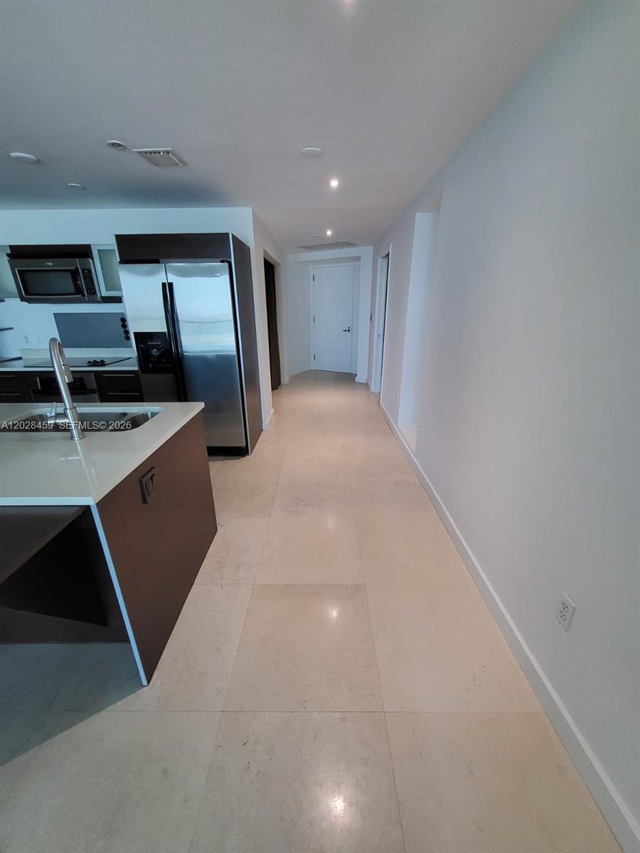 QUANTUM ON THE BAY CONDO - Residential