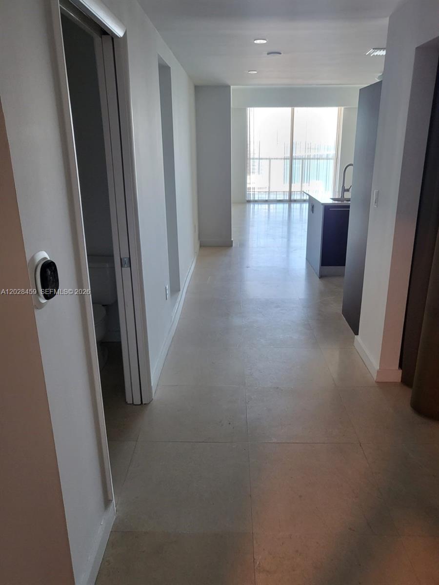 QUANTUM ON THE BAY CONDO - Residential