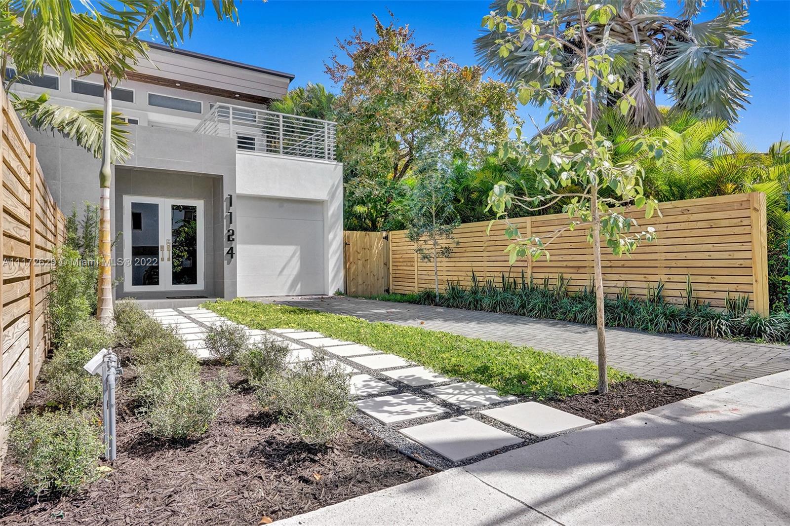 SILVER ENGRAVE - Residential