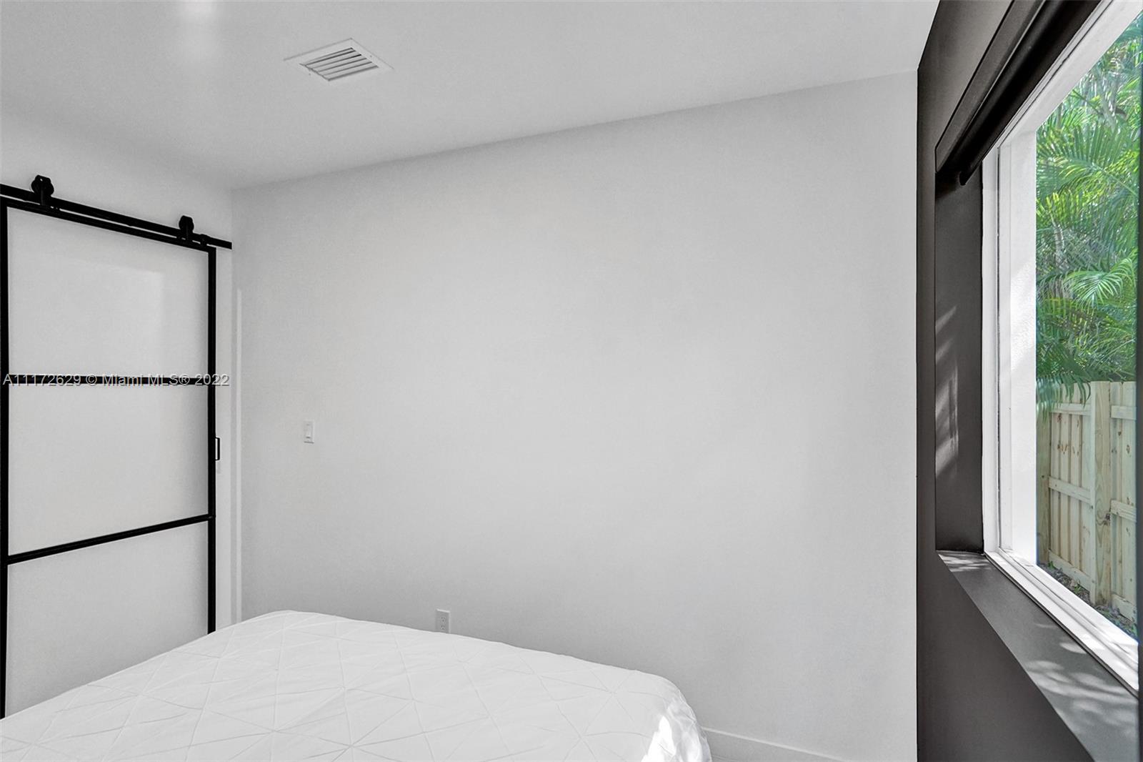 SILVER ENGRAVE - Residential