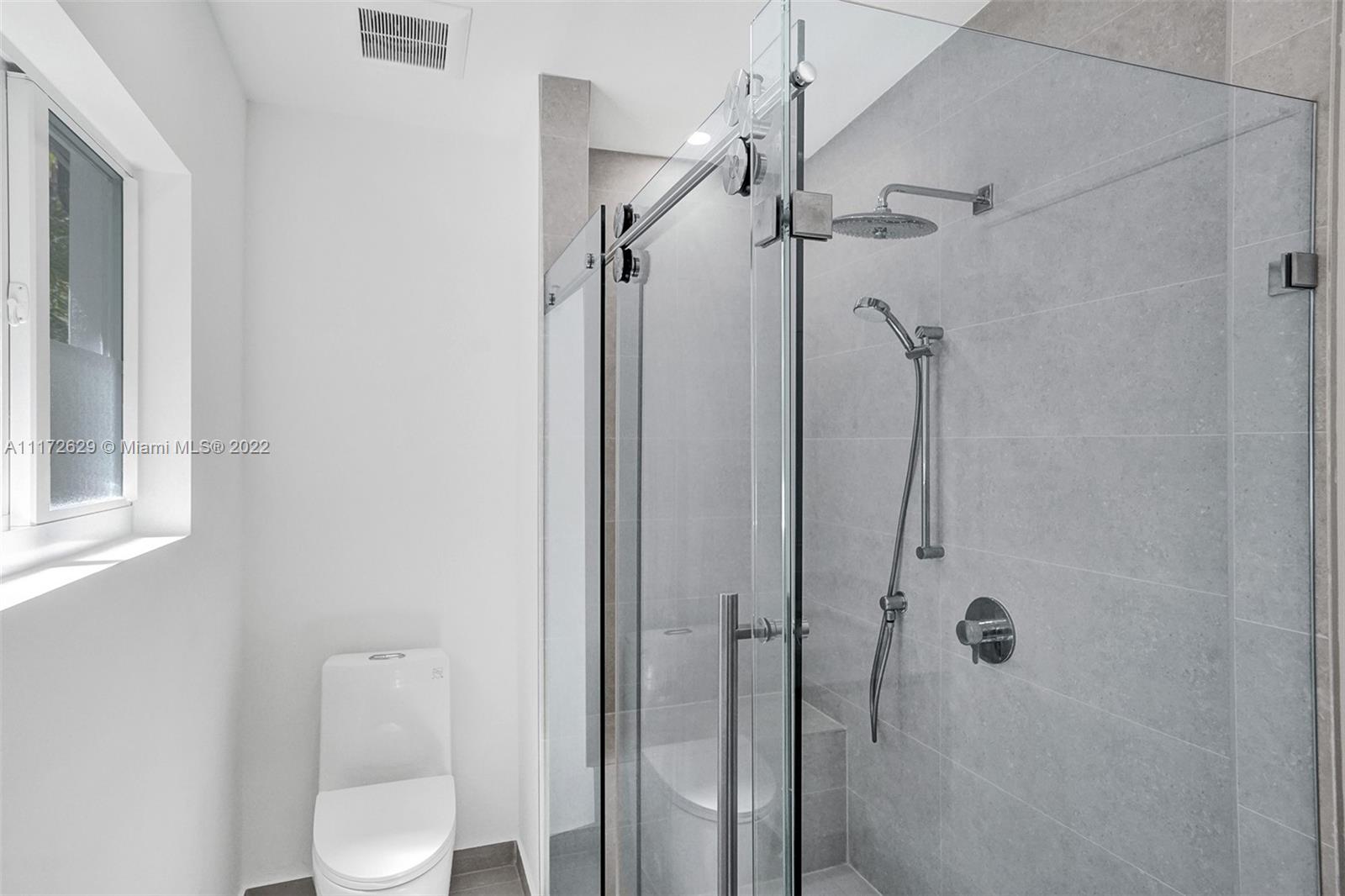 SILVER ENGRAVE - Residential