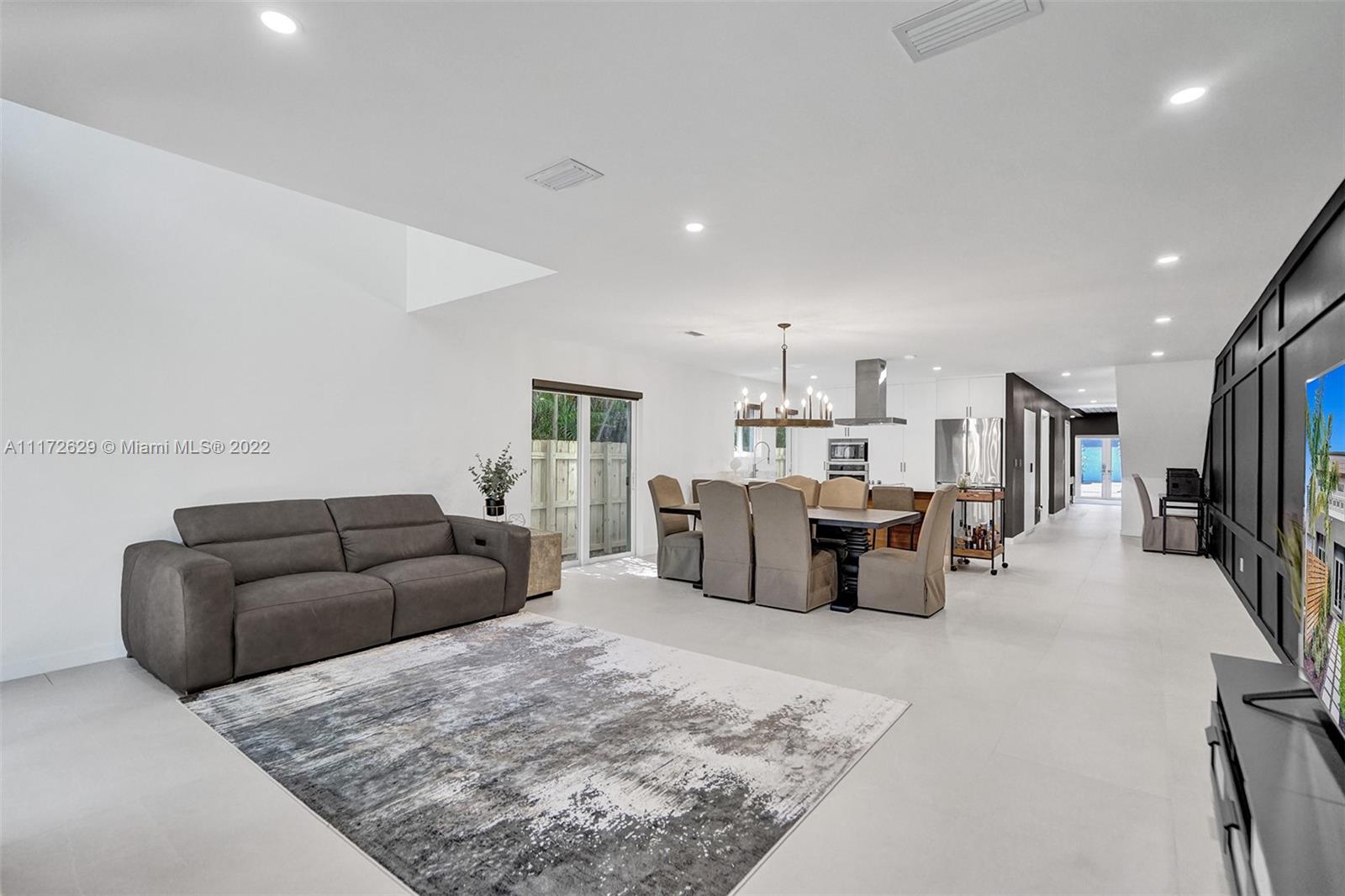 SILVER ENGRAVE - Residential