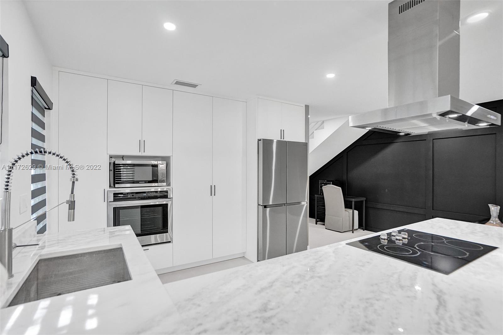 SILVER ENGRAVE - Residential