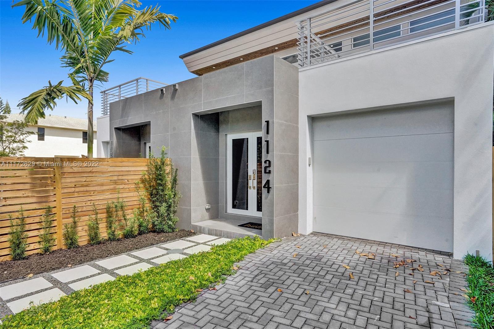 SILVER ENGRAVE - Residential