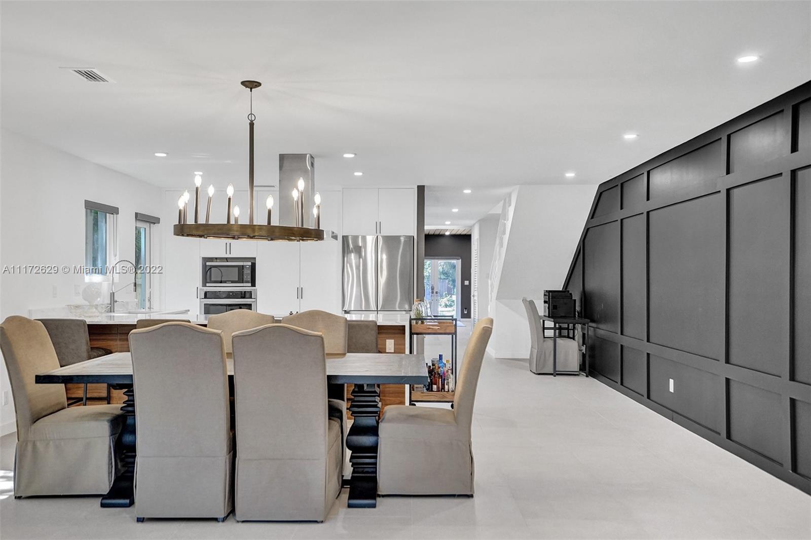 SILVER ENGRAVE - Residential