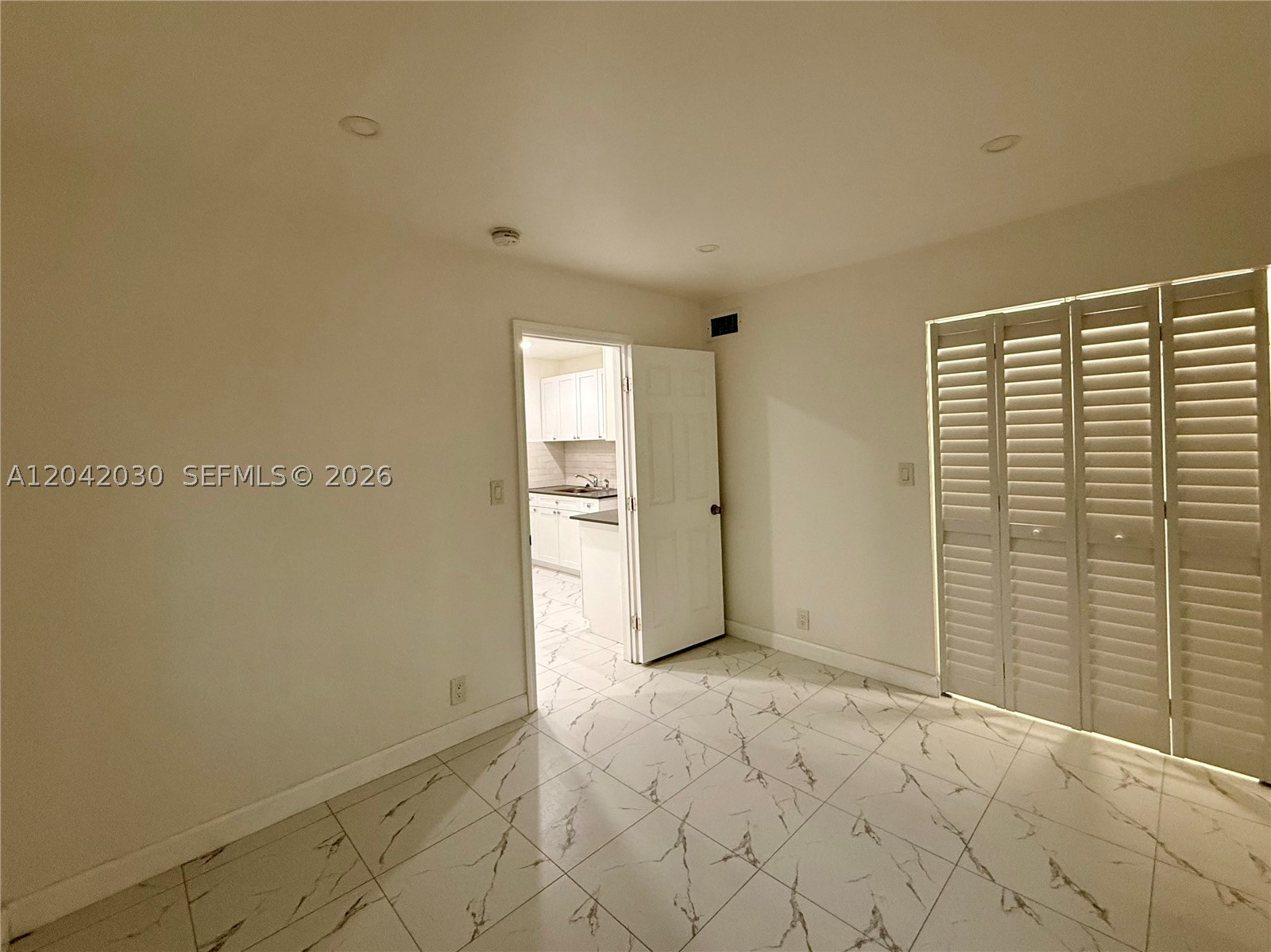SUNNY HAVEN - Residential Lease