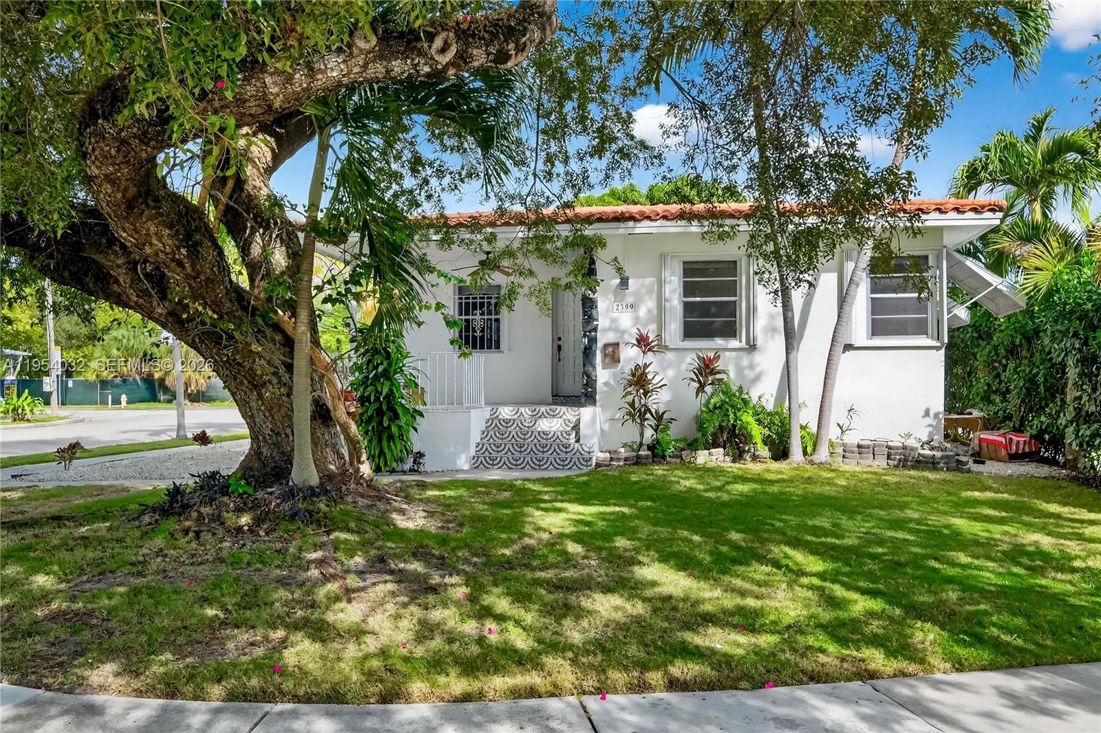 SILVER BLUFF EST SEC C - Residential