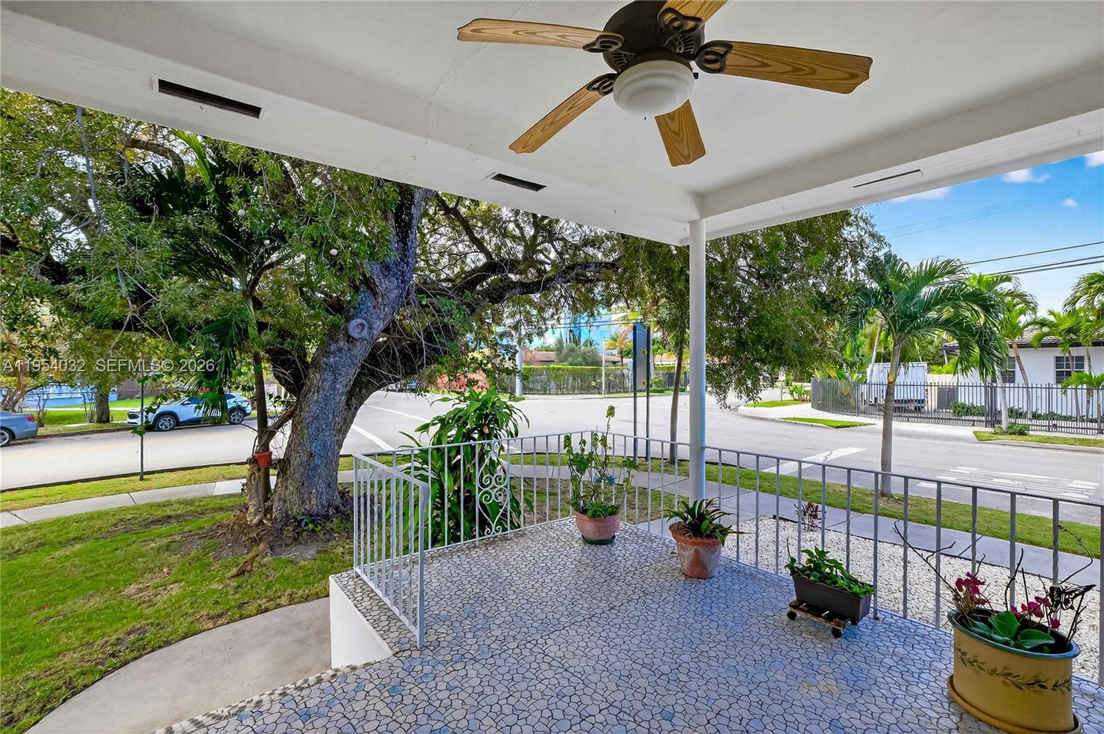 SILVER BLUFF EST SEC C - Residential