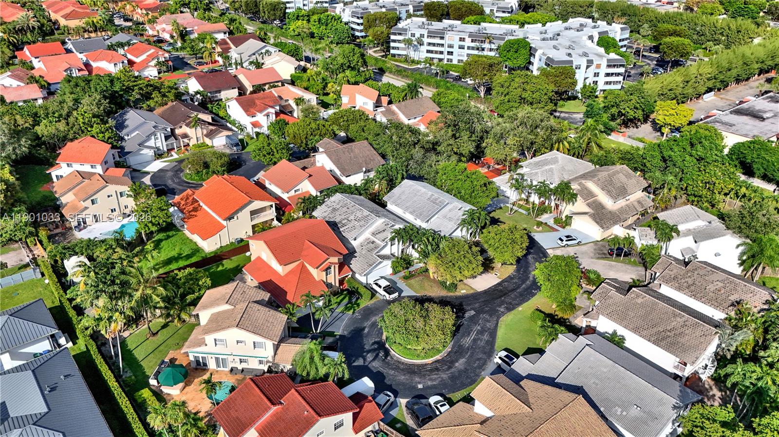 KENDALL GROVE CLUSTER HOM - Residential