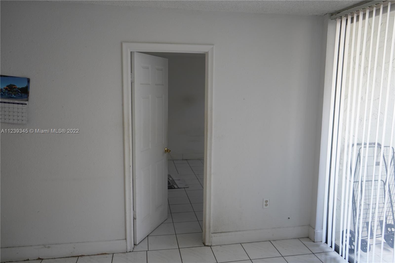 SAMARI LAKE EAST CONDO - Residential Lease