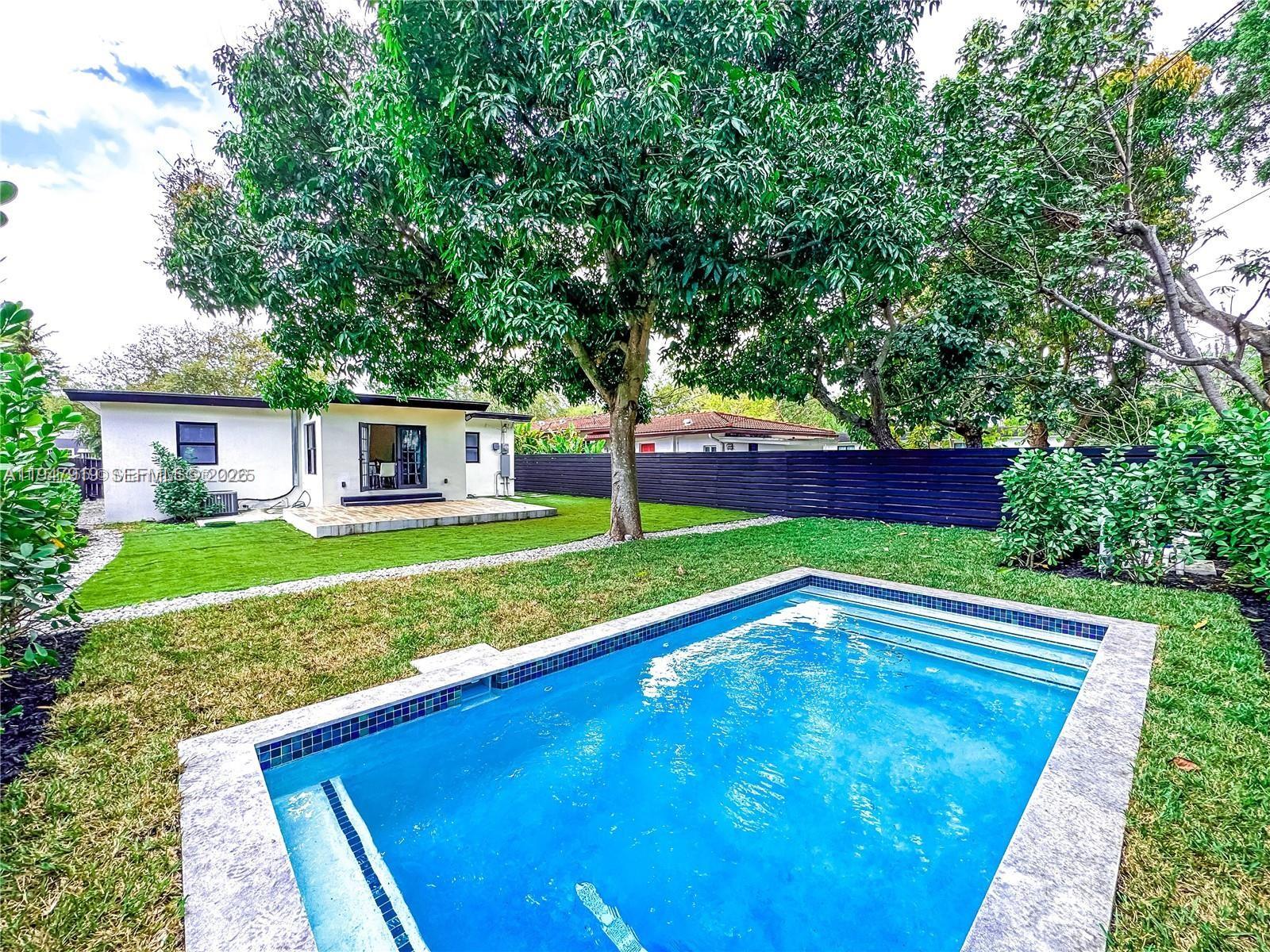 EL PORTAL - Residential