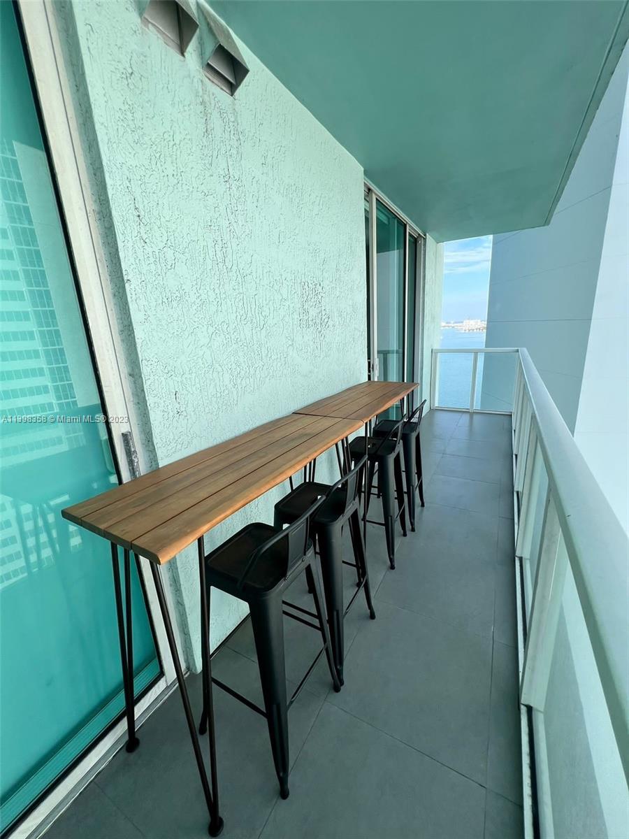 QUANTUM ON THE BAY CONDO - Residential Lease