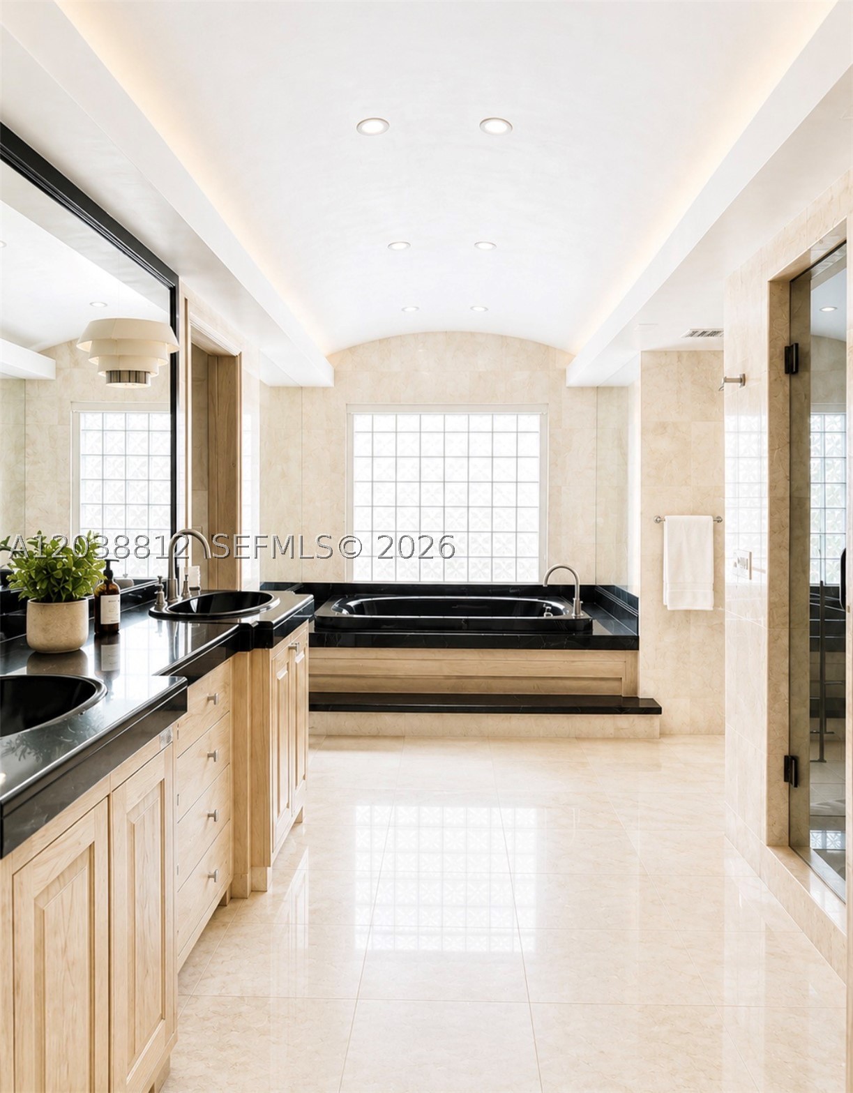 PINECREST LAKE ESTATES RE - Residential