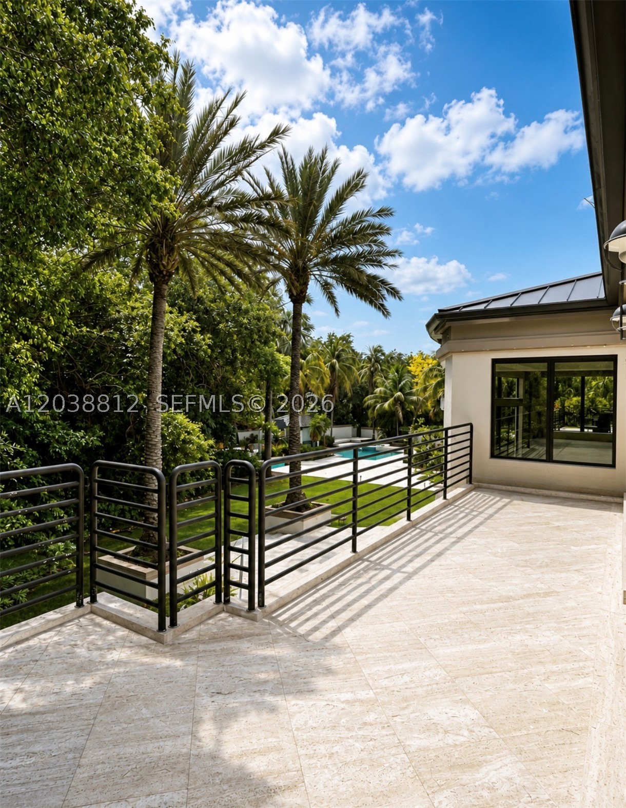 PINECREST LAKE ESTATES RE - Residential