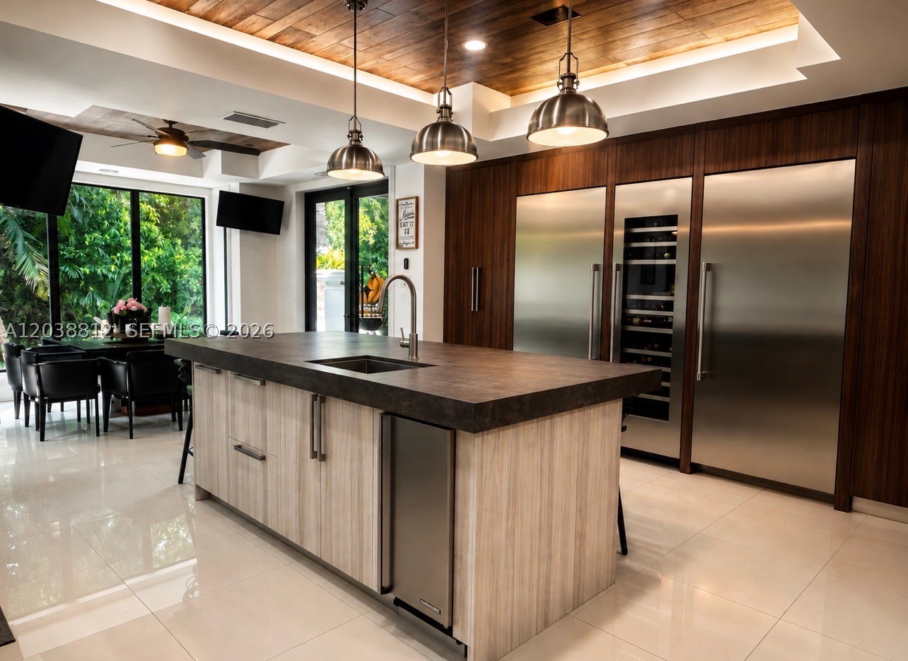 PINECREST LAKE ESTATES RE - Residential