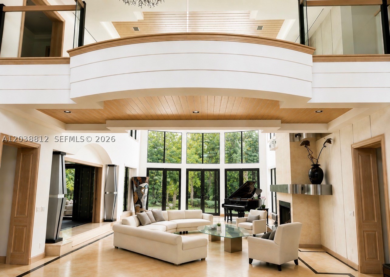 PINECREST LAKE ESTATES RE - Residential