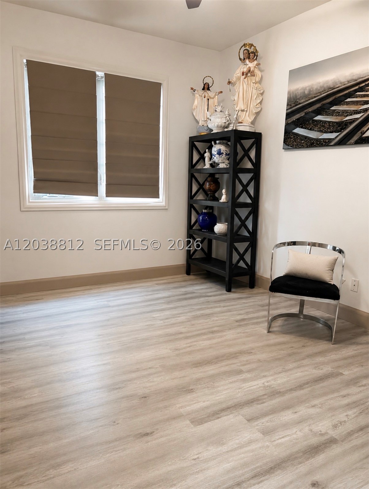 PINECREST LAKE ESTATES RE - Residential