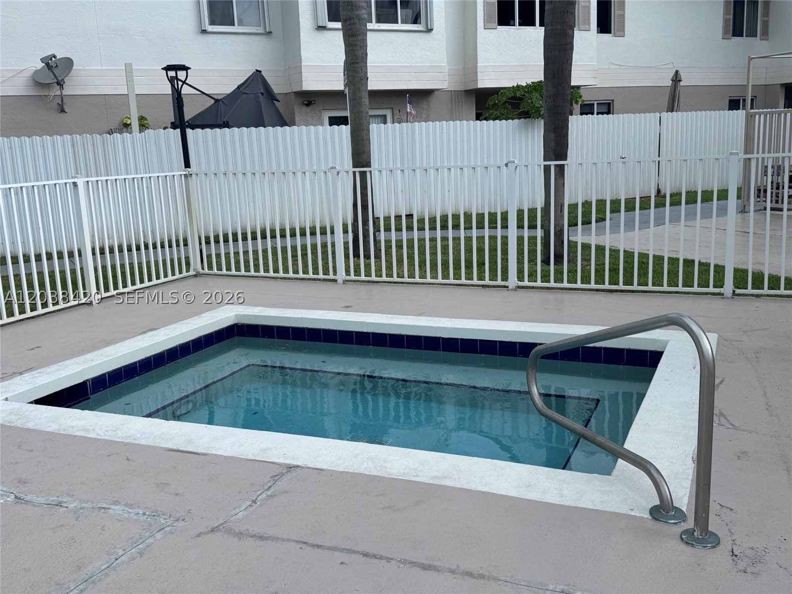 ANTIGUA AT CNTRY CLUBOF M - Residential