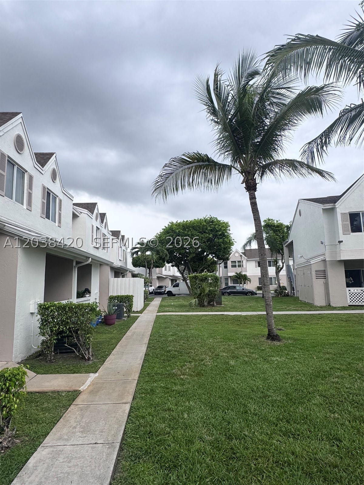 ANTIGUA AT CNTRY CLUBOF M - Residential