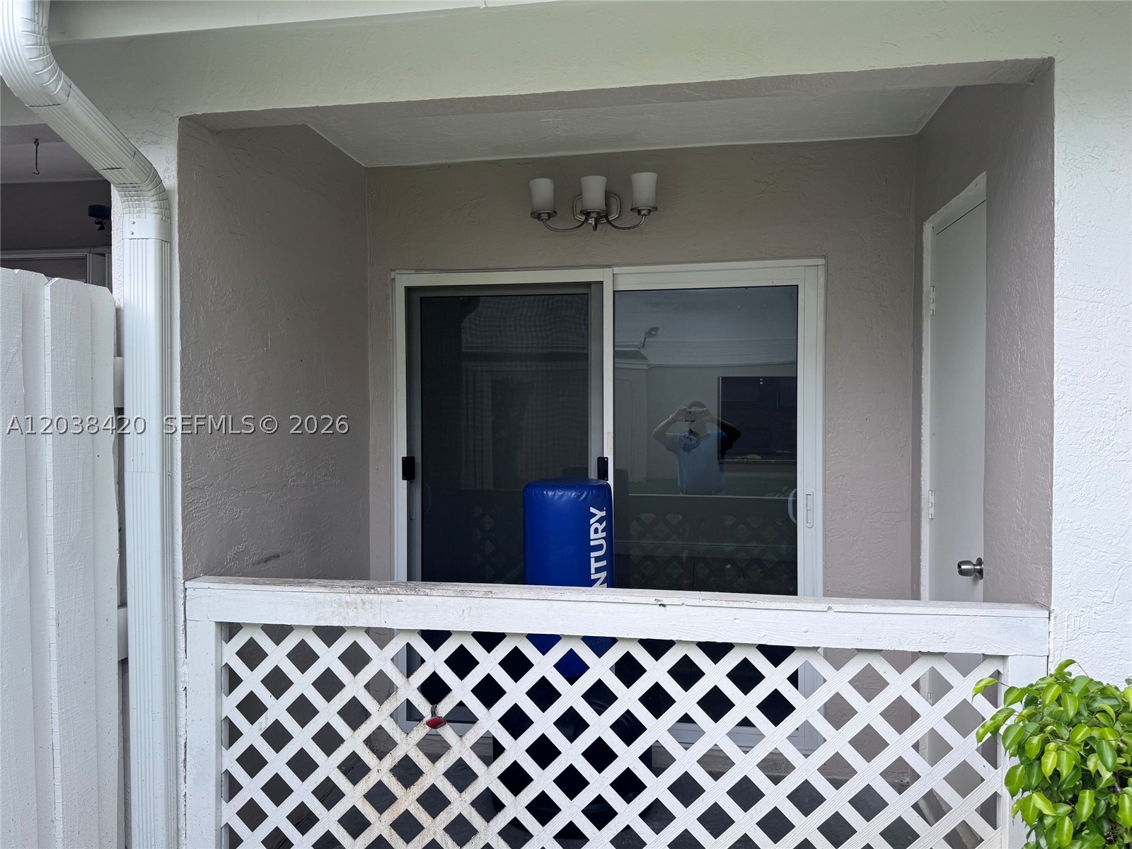 ANTIGUA AT CNTRY CLUBOF M - Residential