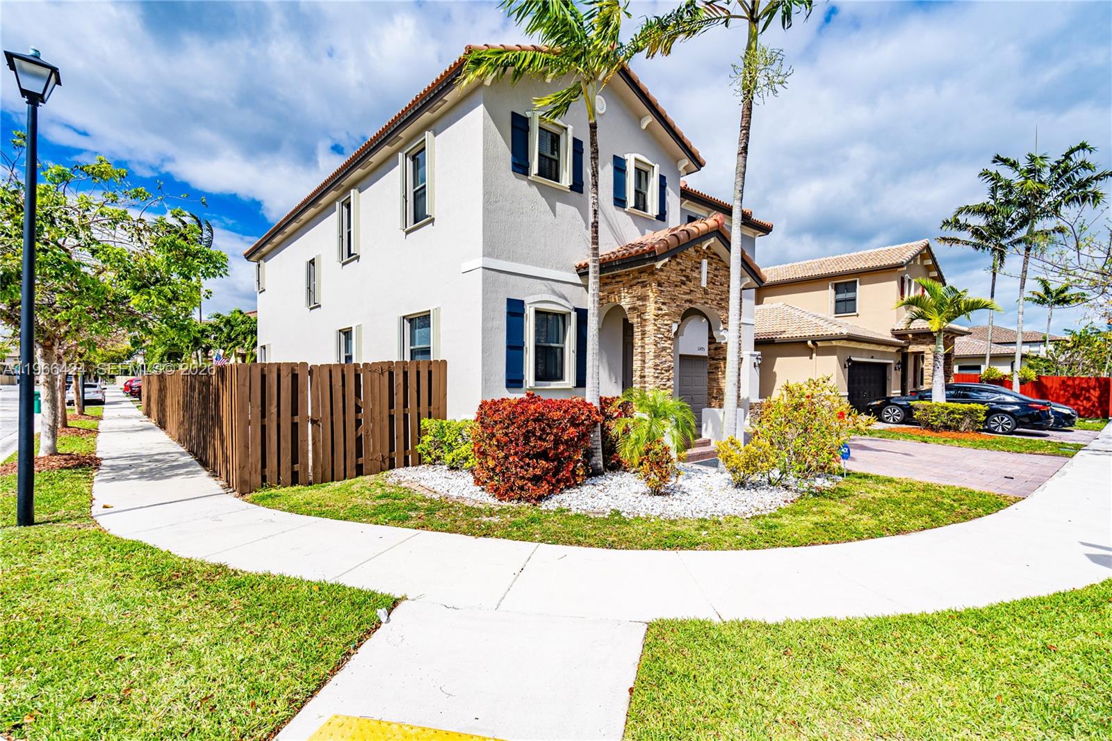 SILVER PALM EAST SEC FOUR - Residential