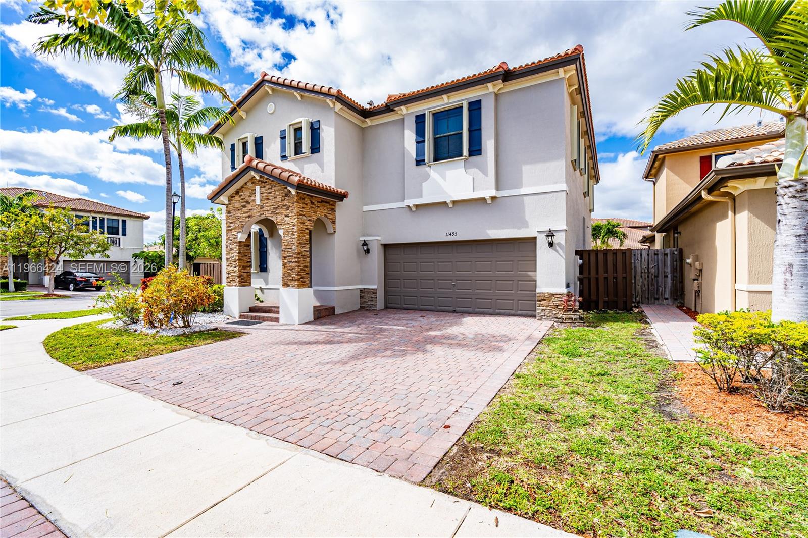 SILVER PALM EAST SEC FOUR - Residential