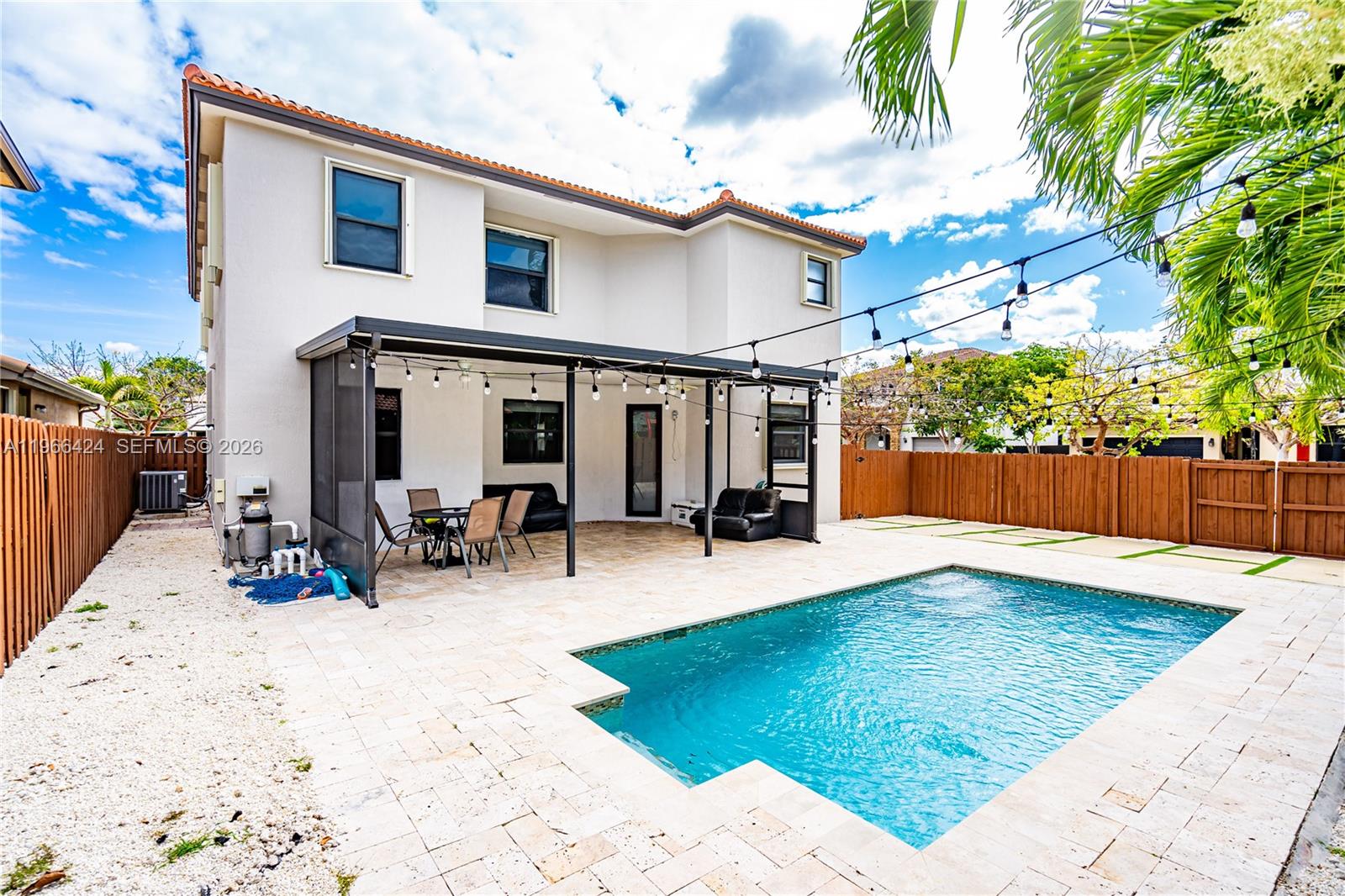 SILVER PALM EAST SEC FOUR - Residential