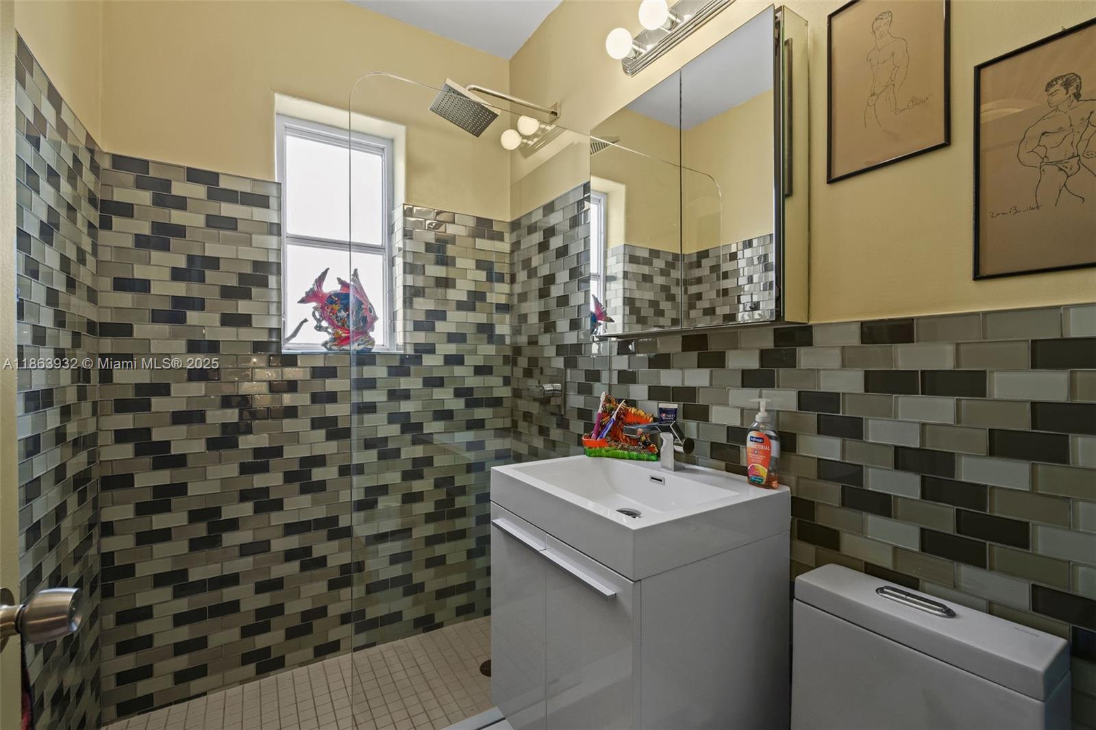 WALLIAN CO-OP APTS INC - Residential