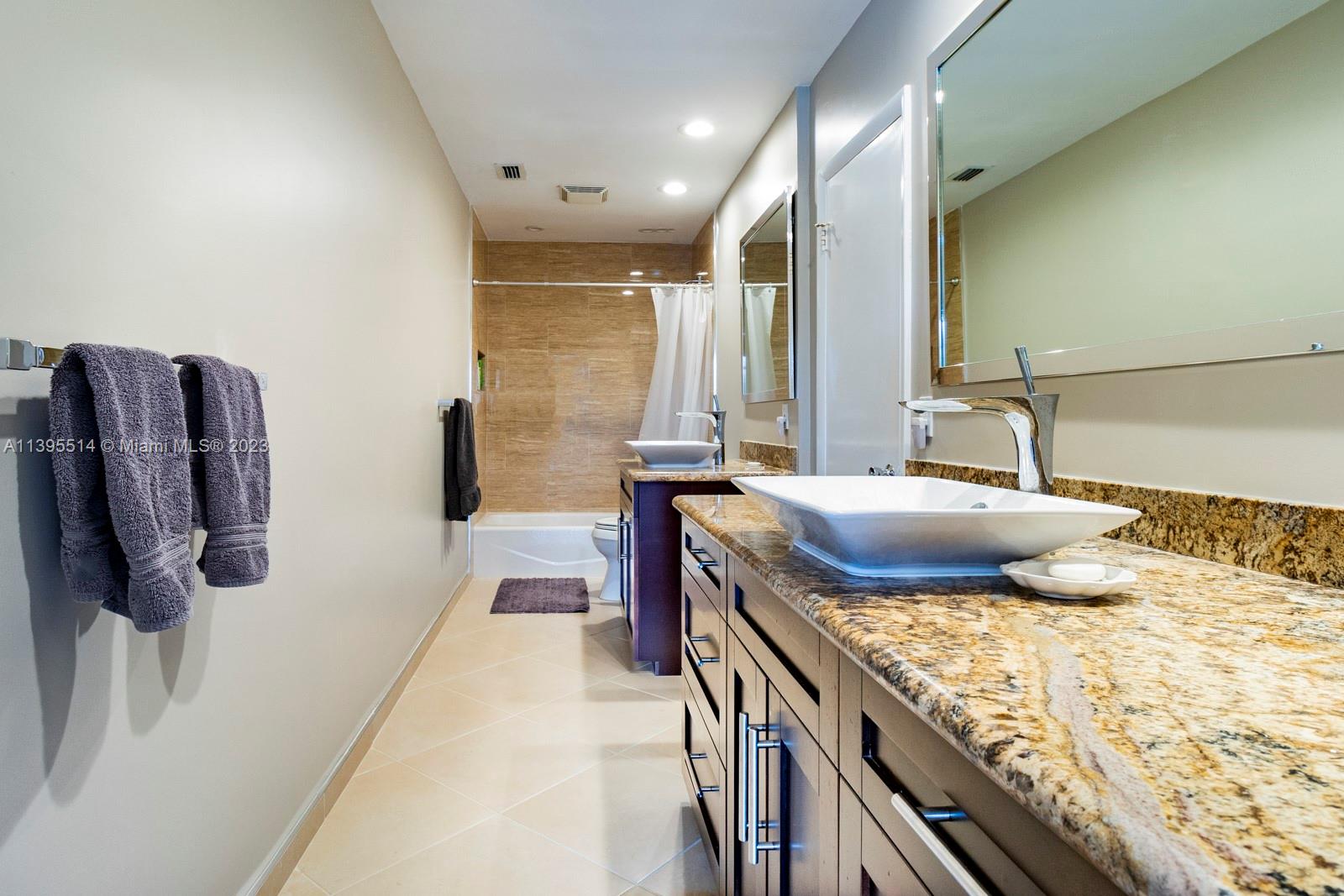 KENDALL GARDENS - Residential