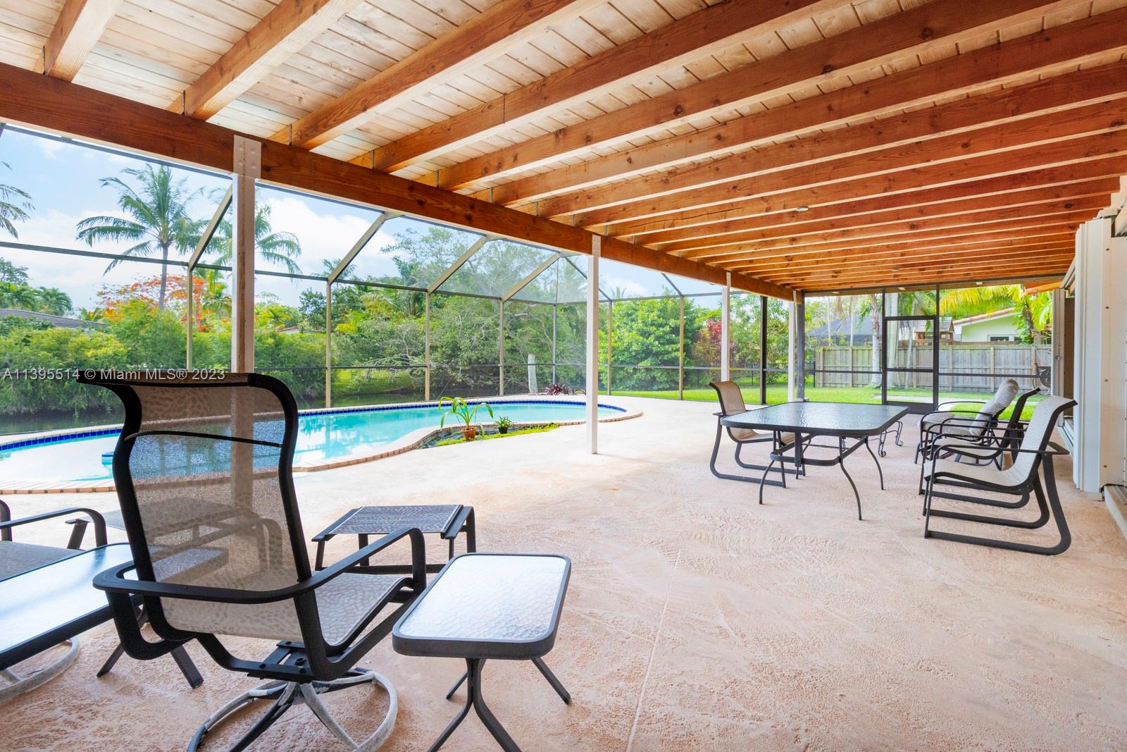 KENDALL GARDENS - Residential