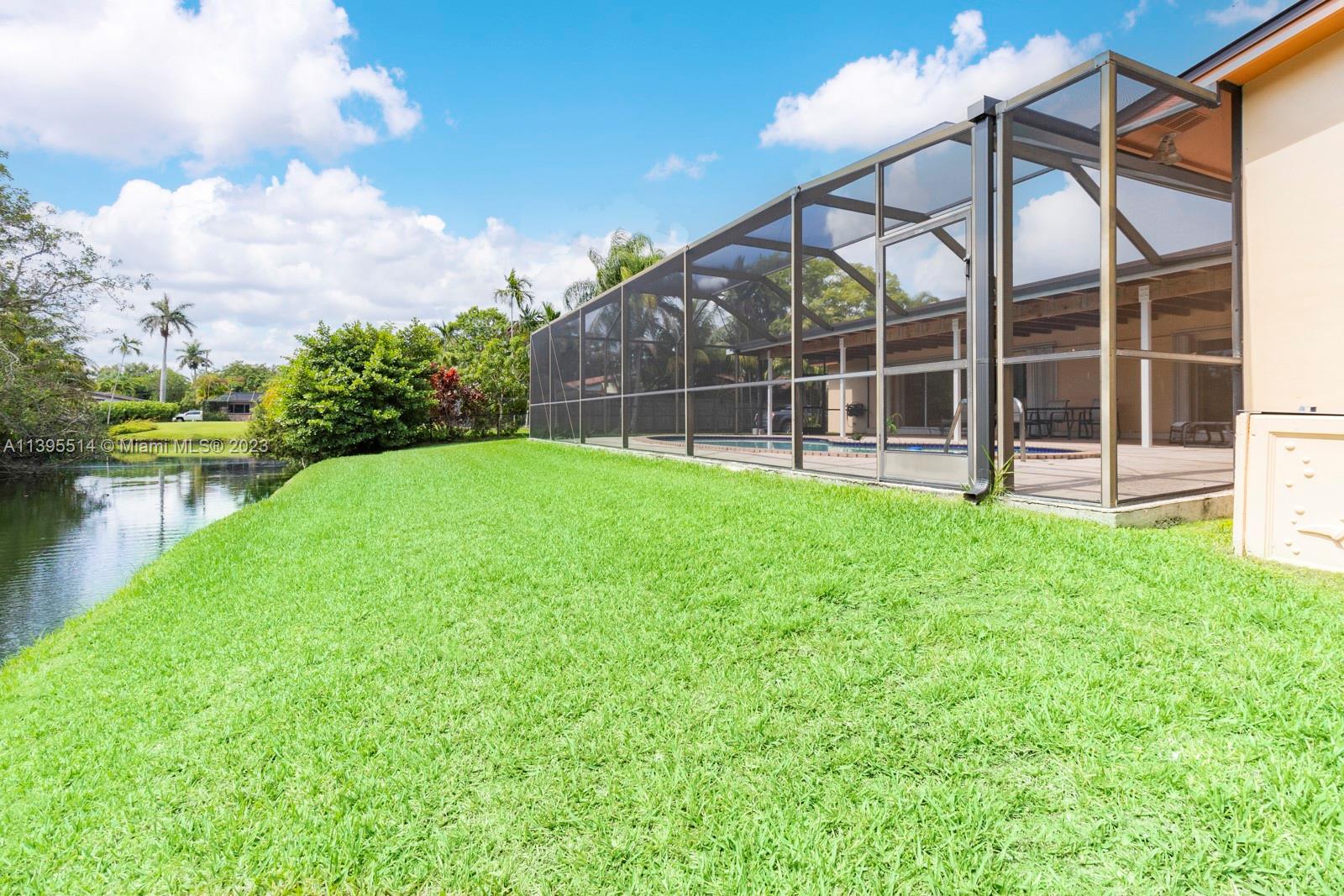 KENDALL GARDENS - Residential