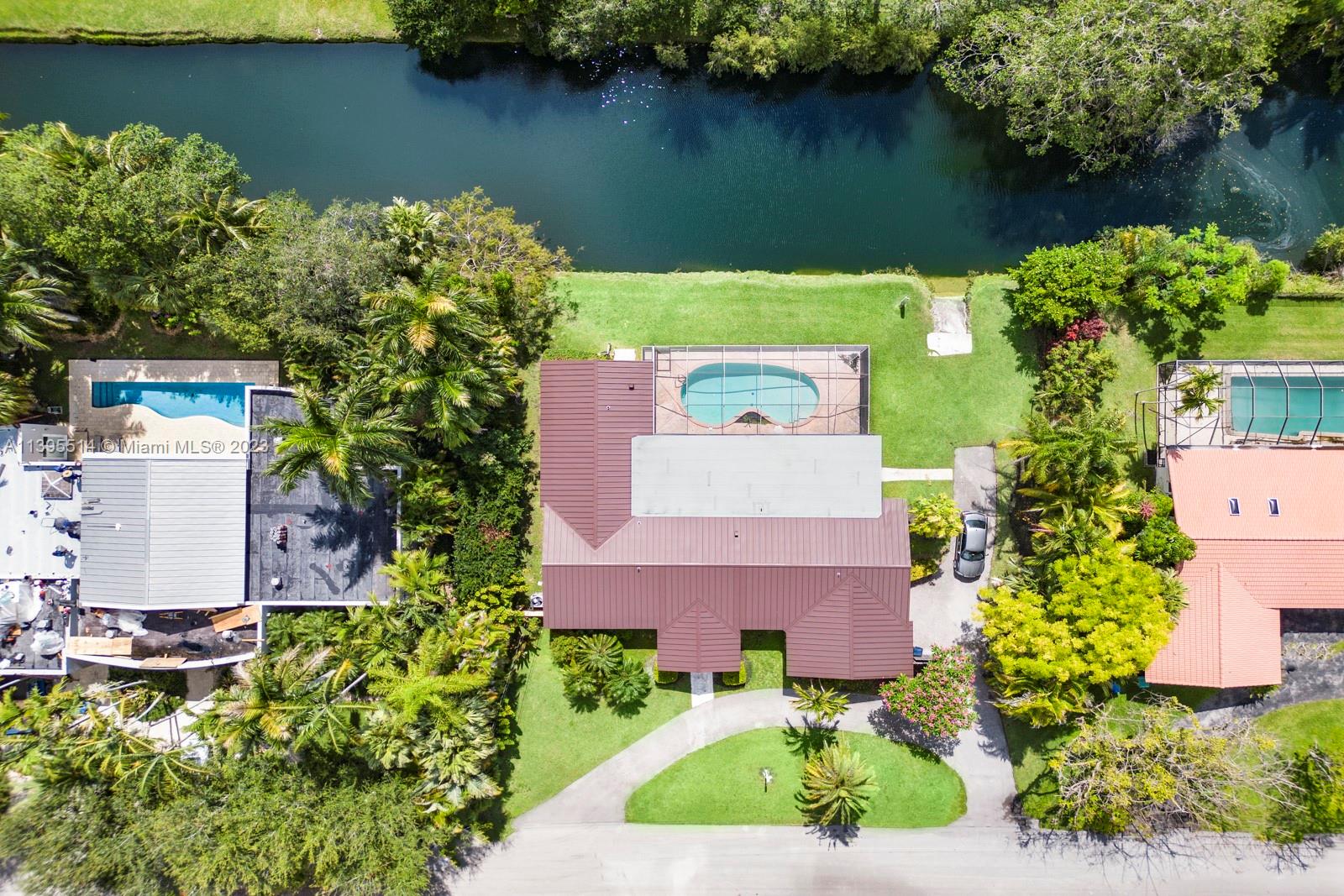 KENDALL GARDENS - Residential
