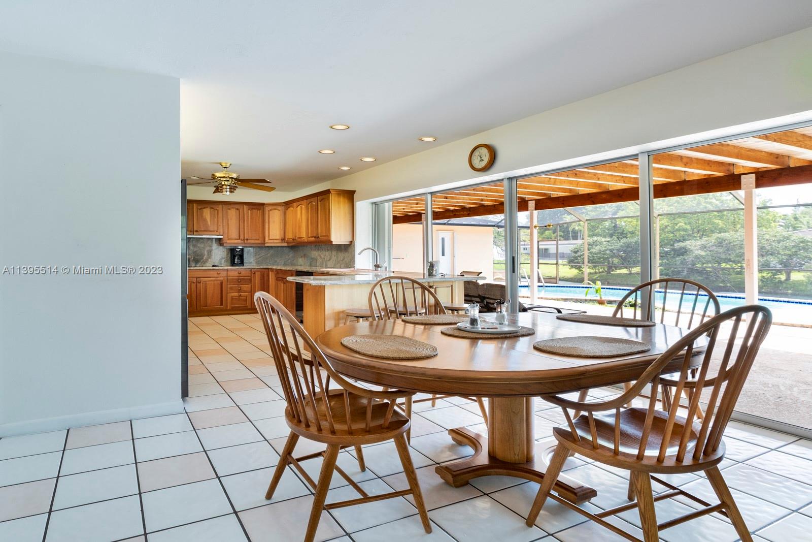 KENDALL GARDENS - Residential