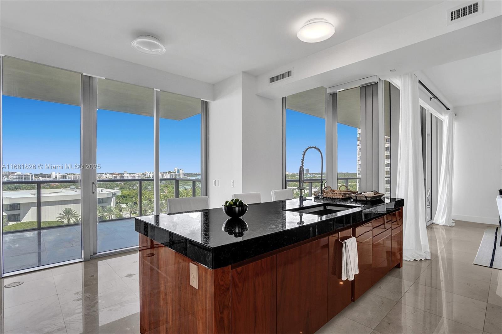 BAL HARBOUR NORTH SOUTH C - Residential