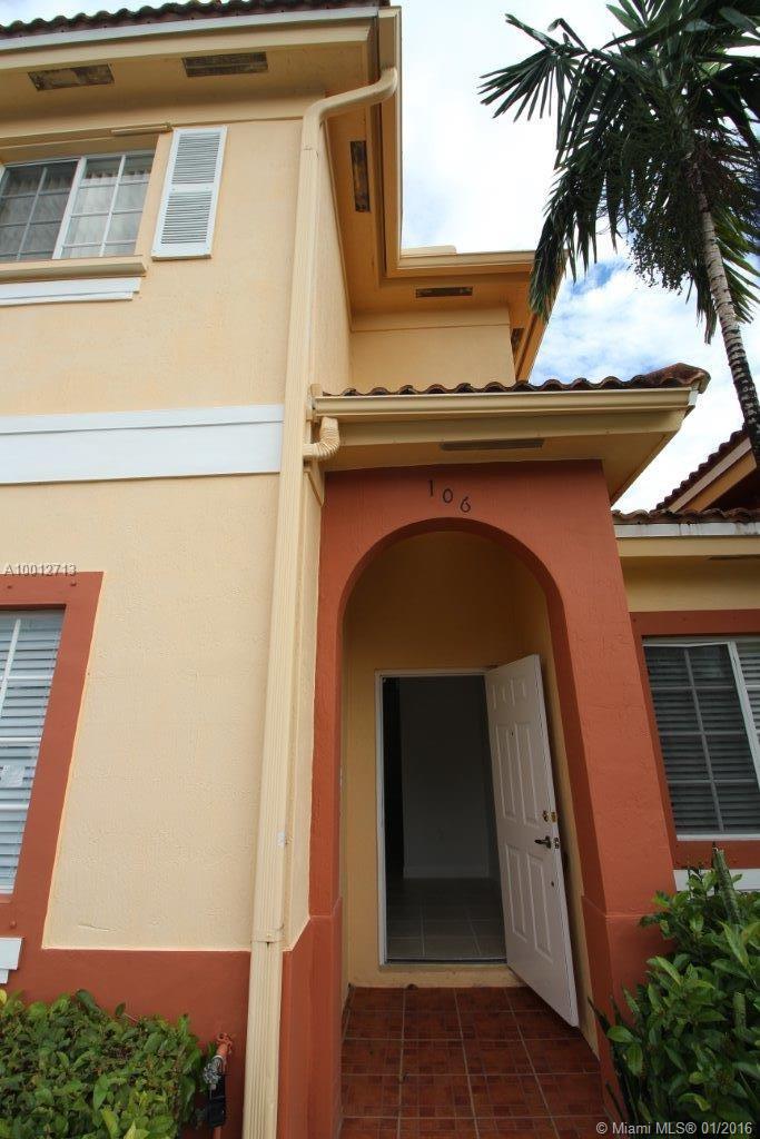 YOU CAN'T ASK FOR A BETTER LOCATION ....THIS 3 BEDROOM 3 BATH TOWNHOME HAS JUST BECOME AVAILABLE IN THE KENDALL GREENS COMMUNITY. THIS UPDATED HOME IS READY TO MOVE IN AND HAS LOTS OF EXTRAS.....CONVIENTANT 1 BEDROOM WITH A FULL BATHROOM  DOWNSTAIRS  ..EASY TO SHOW, ON ELBX