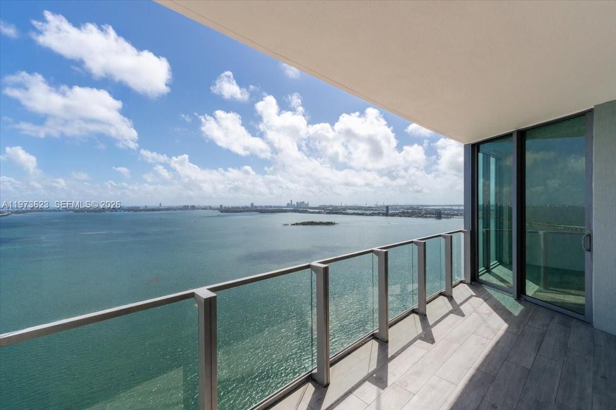 BISCAYNE BEACH CONDO - Residential