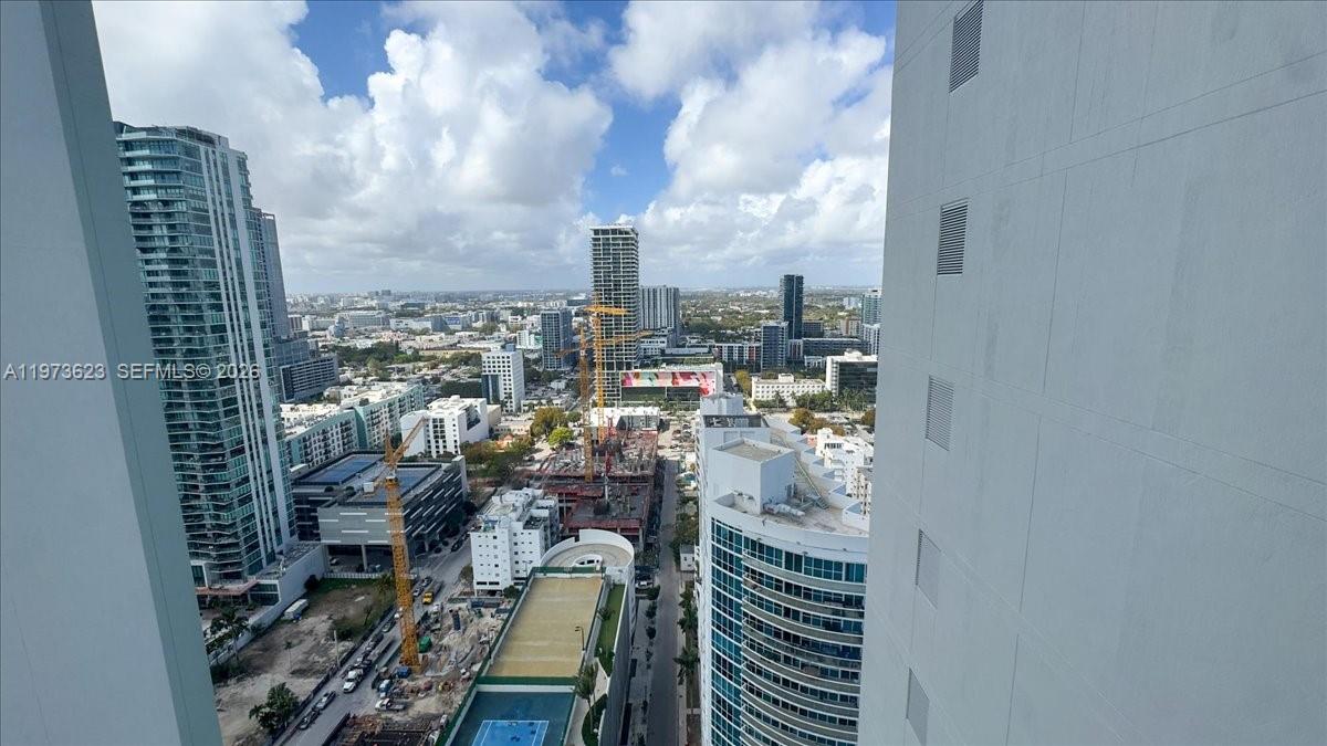 BISCAYNE BEACH CONDO - Residential