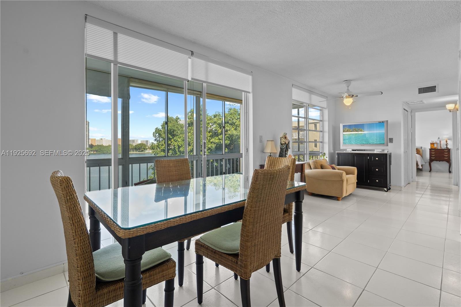 BEAUTIFUL LANAI APARTMENT, 816 SQFT WITH A BIG BALCONY FACING AN SPECTACULAR WATERVIEW OF LITTLE MAULE LAKE.  ONE BEDROOM, ONE BATHROOM WITH A RENOVATED KITCHEN AND BATHROOM, TANKLESS WATERHEATER, AC UNIT IS 7 YEARS OLD.