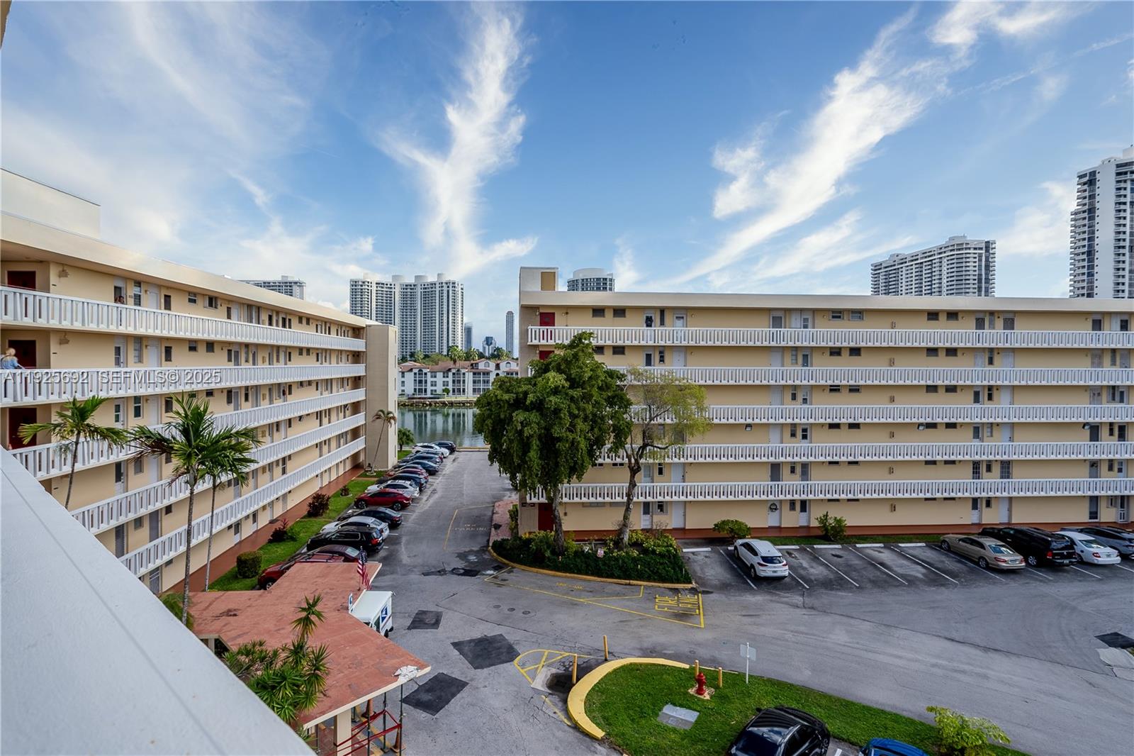 POINT EAST ONE CONDO-BLDG - Residential
